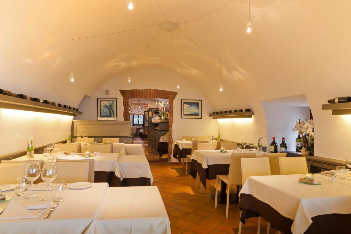 Albergo Ristorante La Palma Bissone Exterior photo