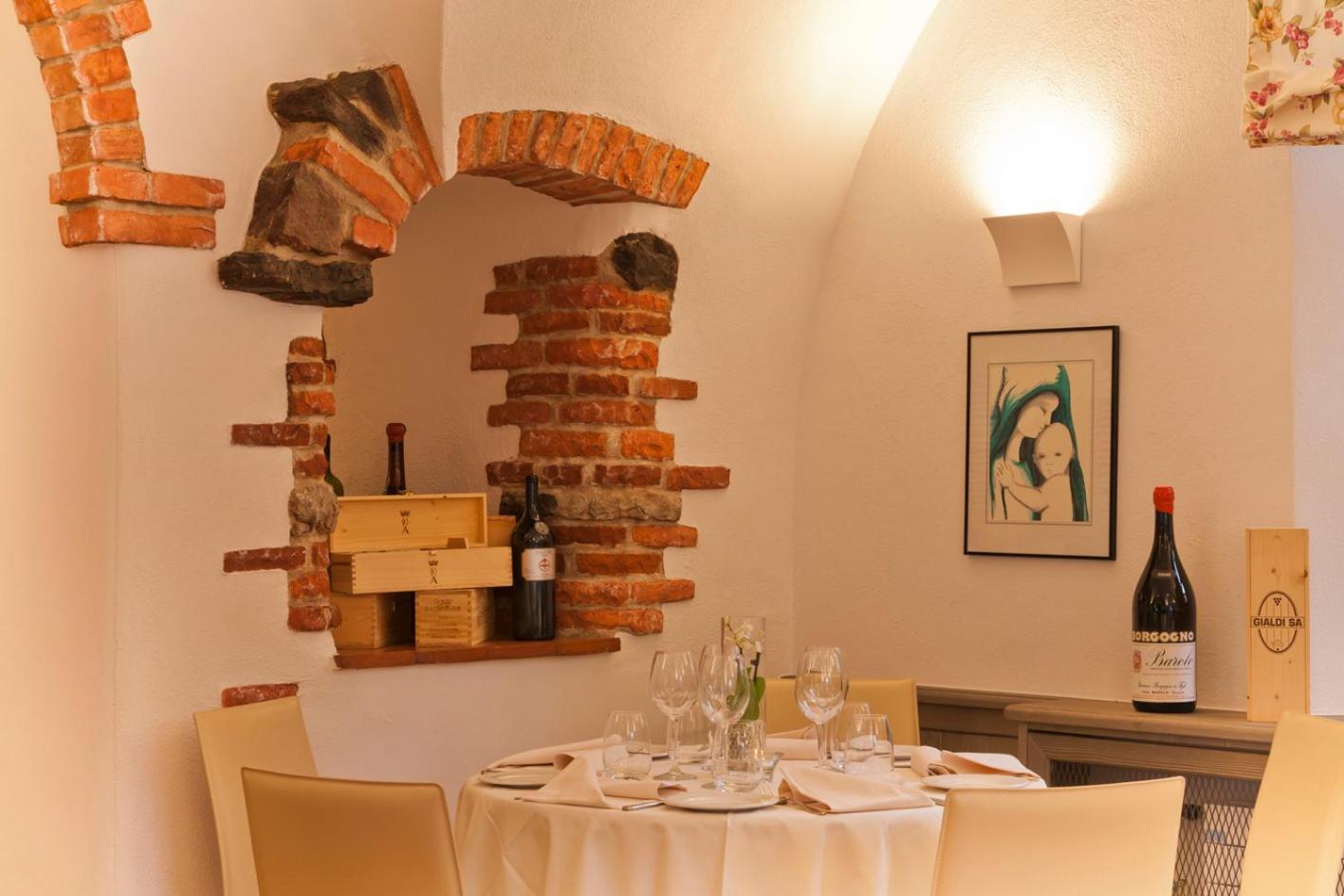 Albergo Ristorante La Palma Bissone Exterior photo